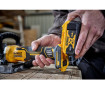 Фрезер аккумуляторный бесщеточный DeWALT DCW682N аккумуляторный фрезер DeWALT DCW682N - Фото 13